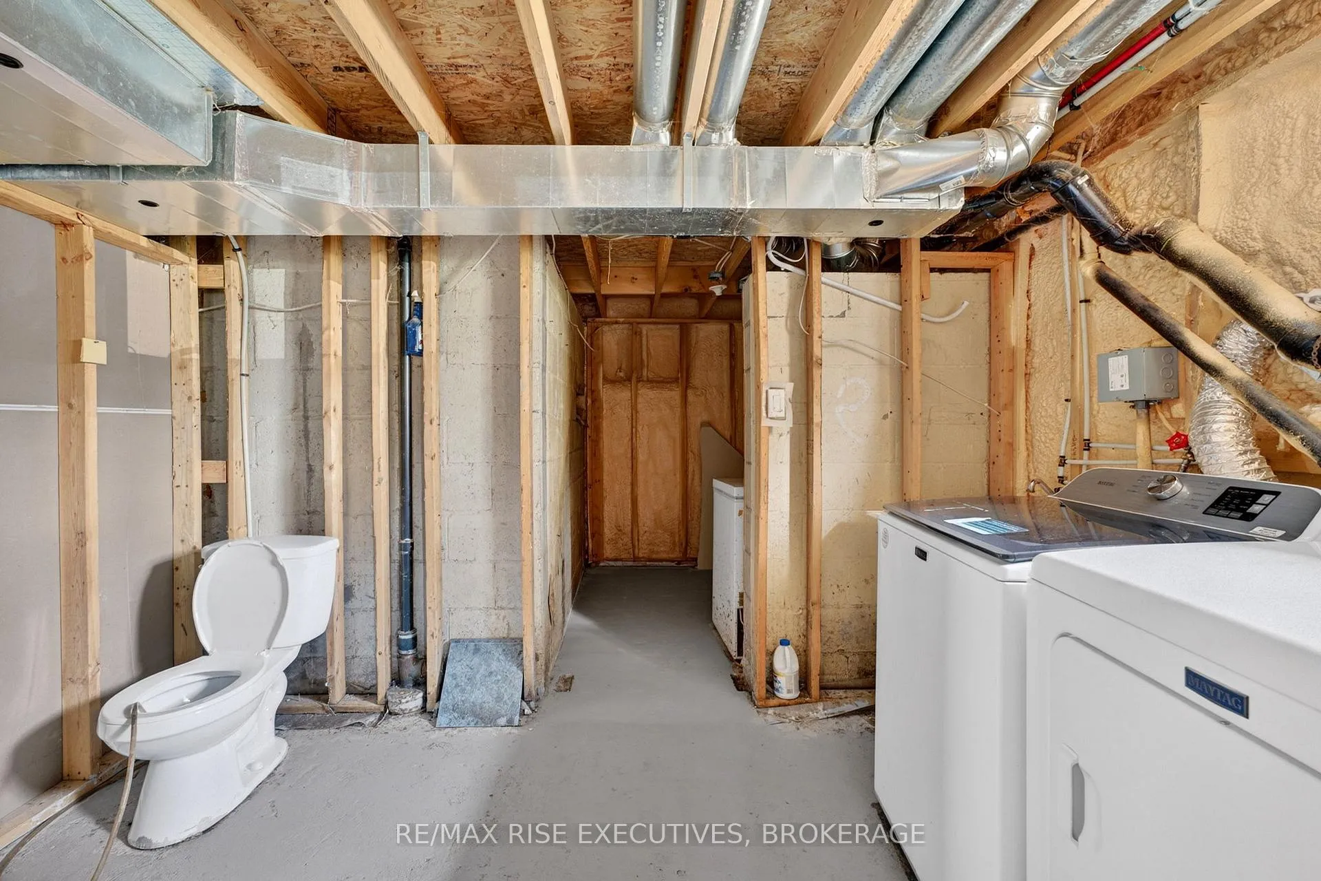 Photo 31 of 29 Seventh Avenue, Kingston, East of Sir John A. Blvd — HOMEH