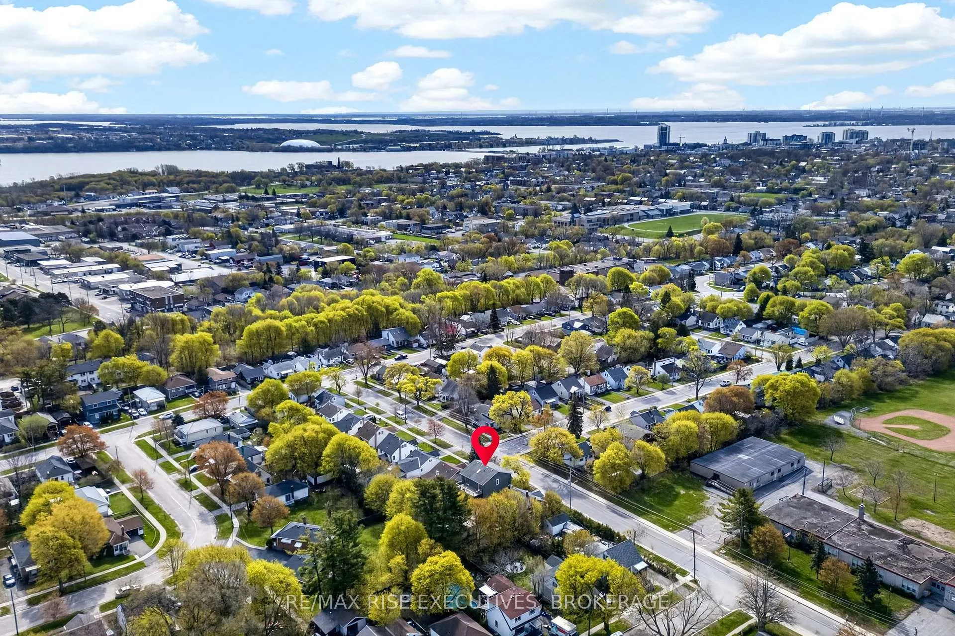 Photo 42 of 29 Seventh Avenue, Kingston, East of Sir John A. Blvd — HOMEH