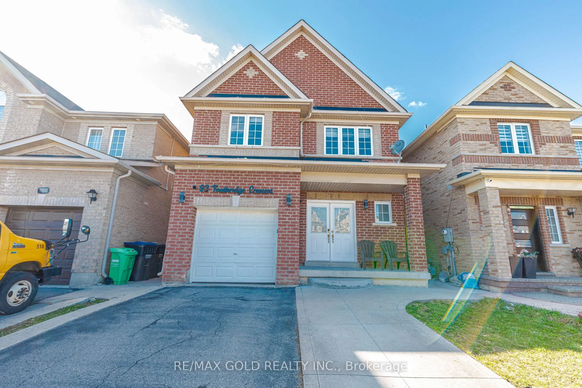 Photo 1 of Unit Upper Level only, 93 Footbridge Crescent, Brampton, Sandringham-Wellington — HOMEH