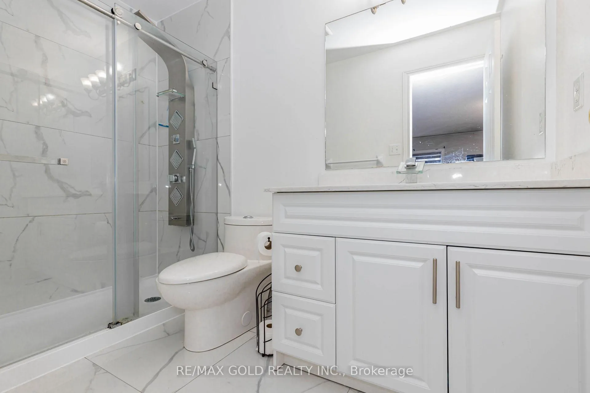 Photo 17 of Unit Upper Level only, 93 Footbridge Crescent, Brampton, Sandringham-Wellington — HOMEH