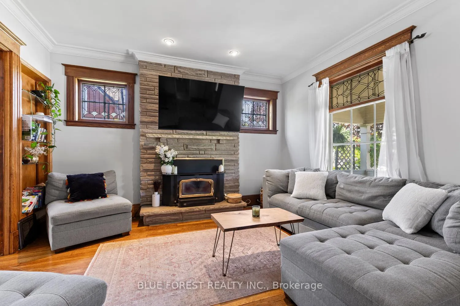 Photo 8 of 46 Gladstone Avenue, St. Thomas — HOMEH