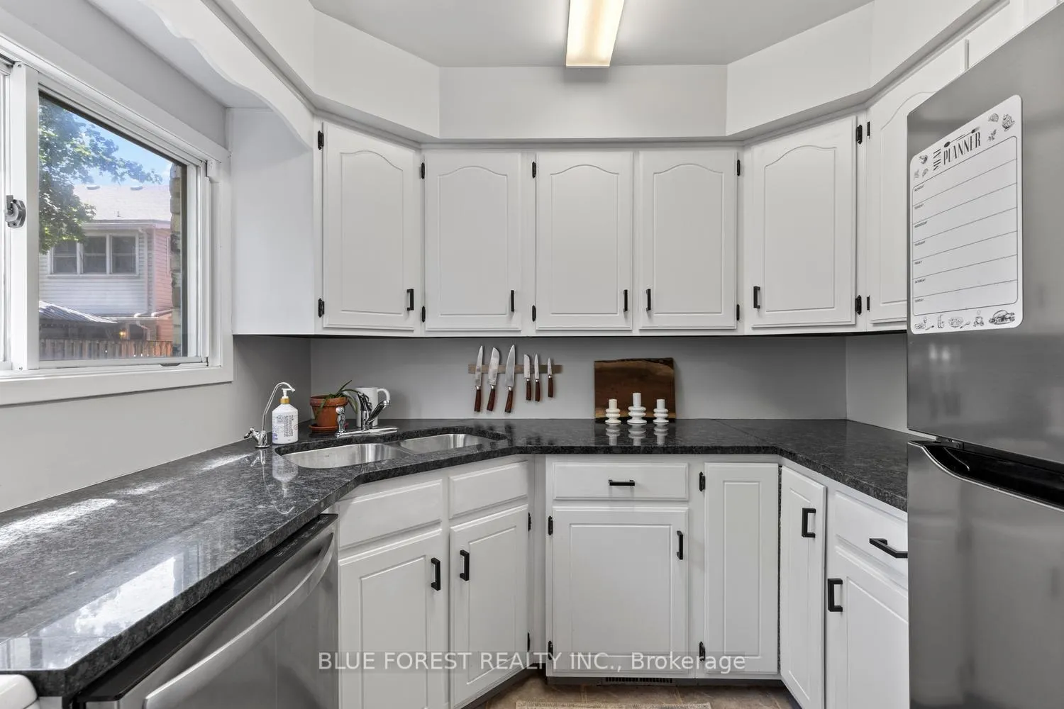 Photo 19 of 46 Gladstone Avenue, St. Thomas — HOMEH