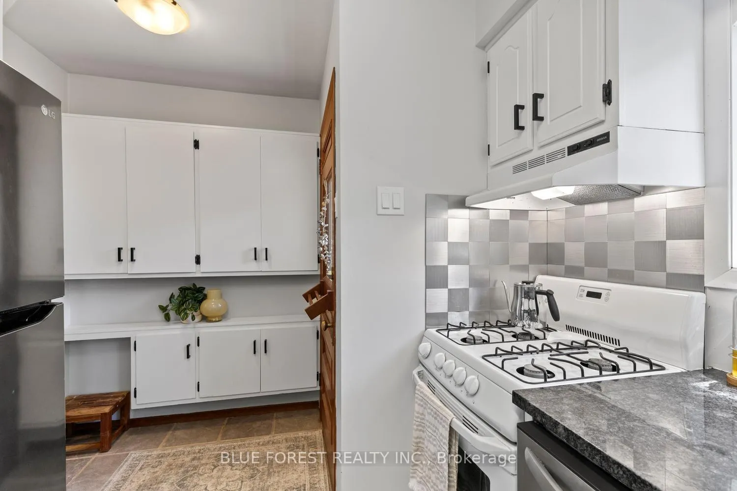 Photo 20 of 46 Gladstone Avenue, St. Thomas — HOMEH