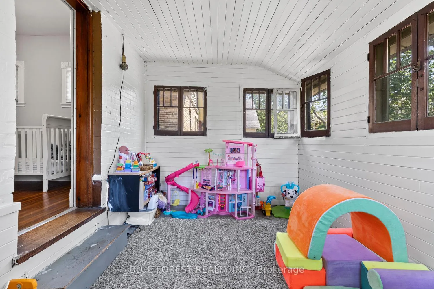 Photo 26 of 46 Gladstone Avenue, St. Thomas — HOMEH