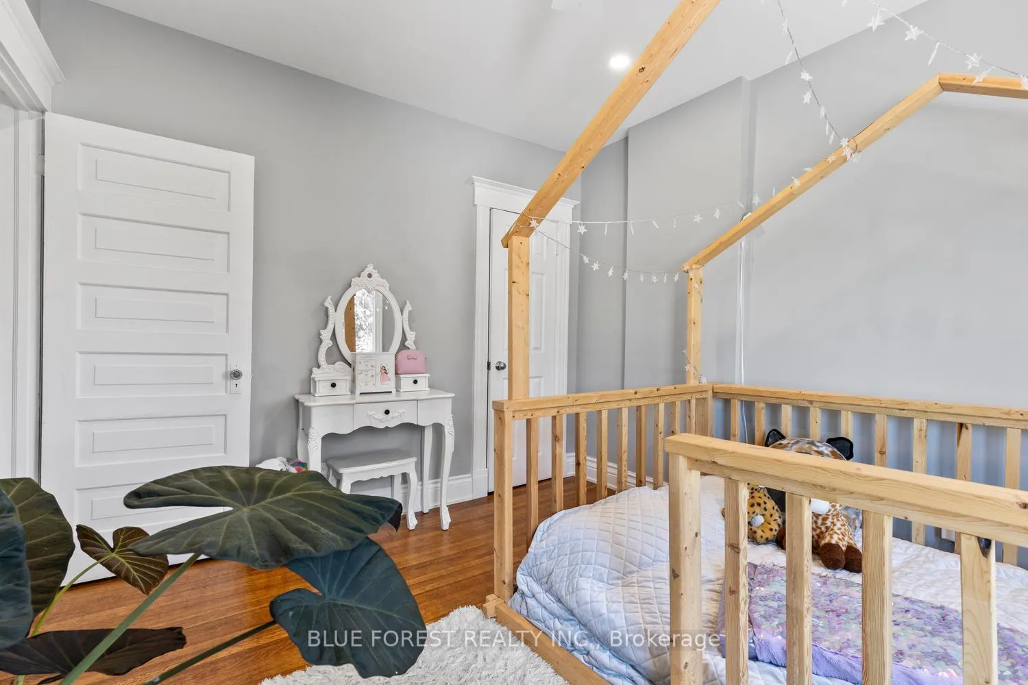 Photo 27 of 46 Gladstone Avenue, St. Thomas — HOMEH