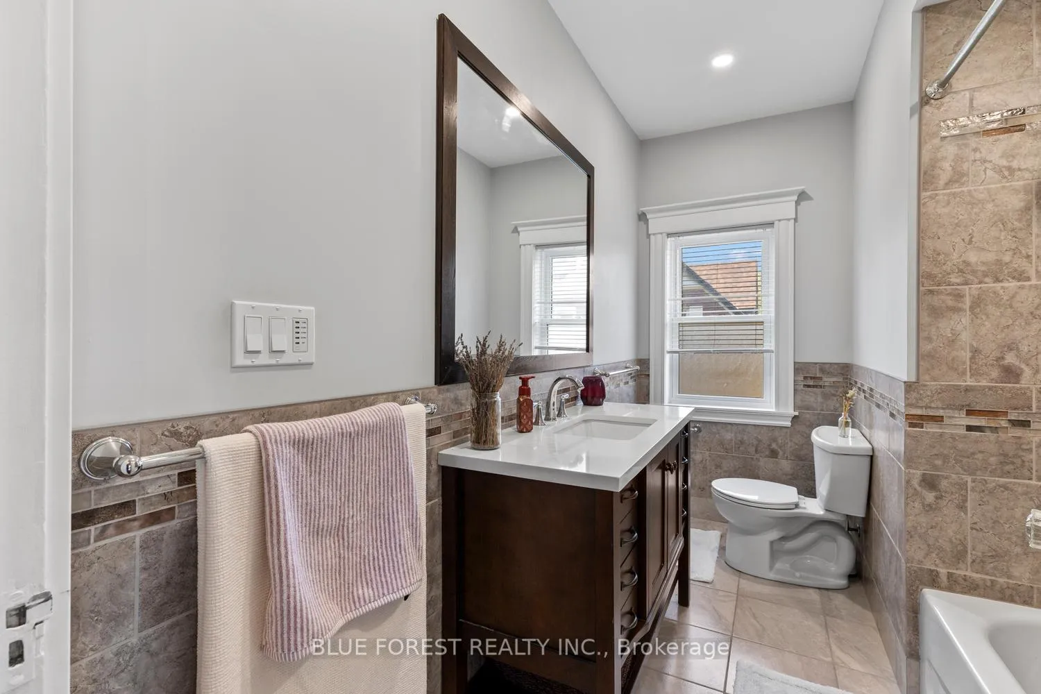 Photo 30 of 46 Gladstone Avenue, St. Thomas — HOMEH