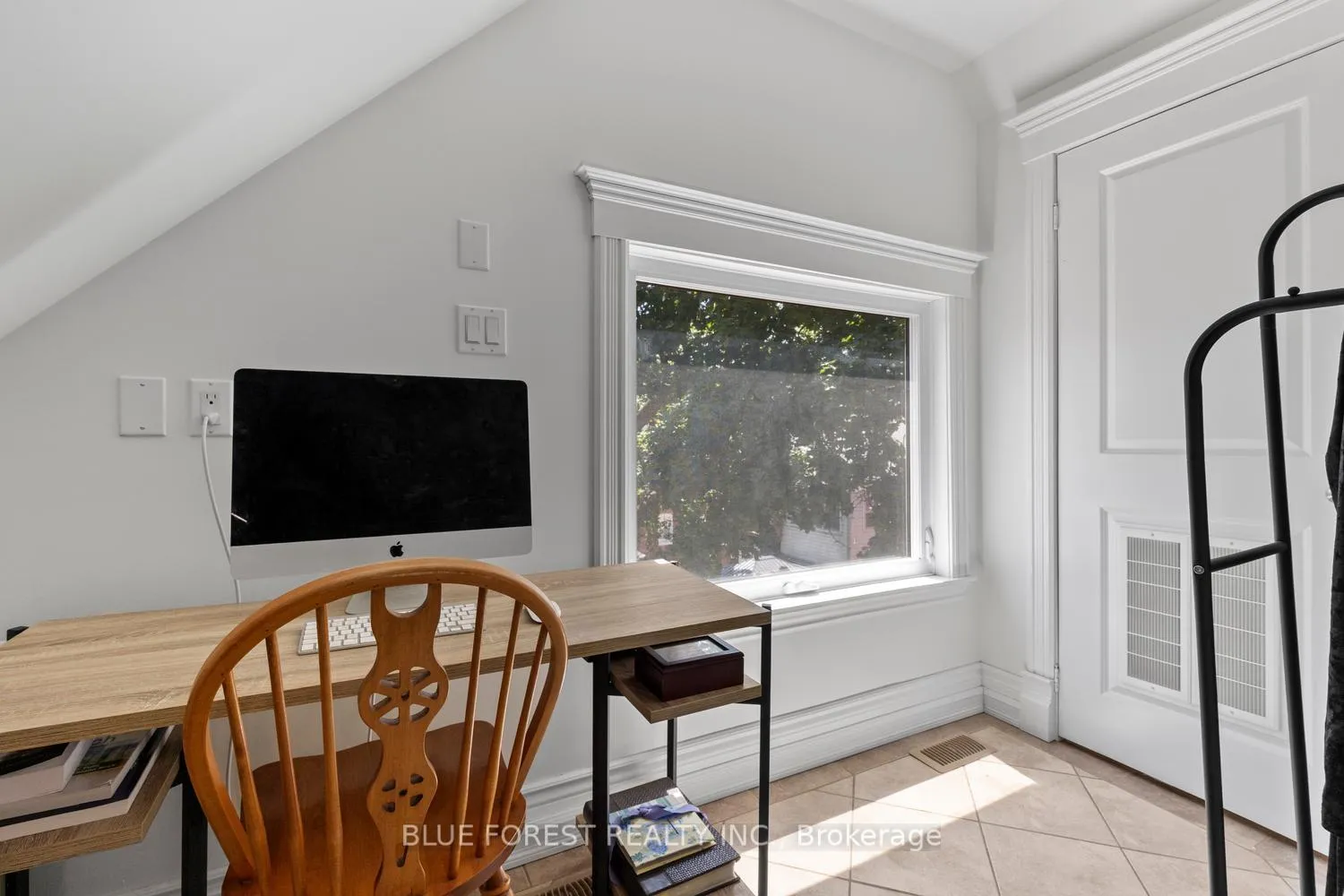 Photo 32 of 46 Gladstone Avenue, St. Thomas — HOMEH