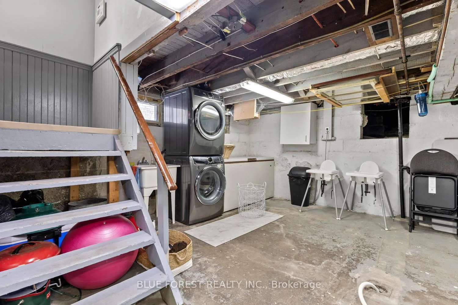 Photo 40 of 46 Gladstone Avenue, St. Thomas — HOMEH