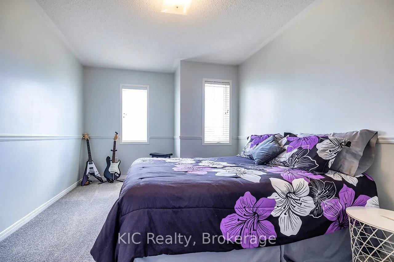 Photo 27 of 40 Puttingedge Drive, Whitby, Rolling Acres — HOMEH