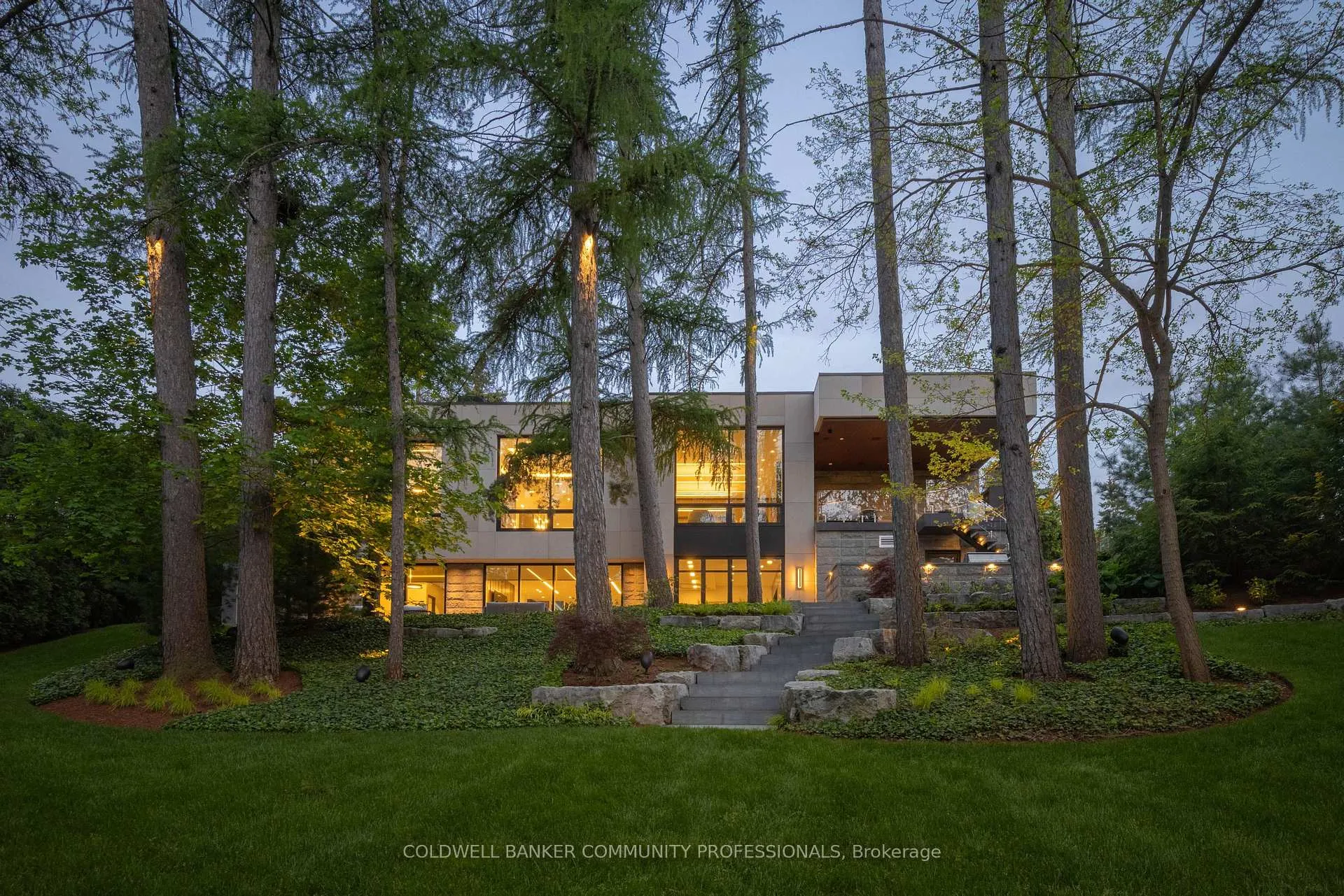 Photo 4 of 865 Glenwood Avenue, Burlington, LaSalle — HOMEH