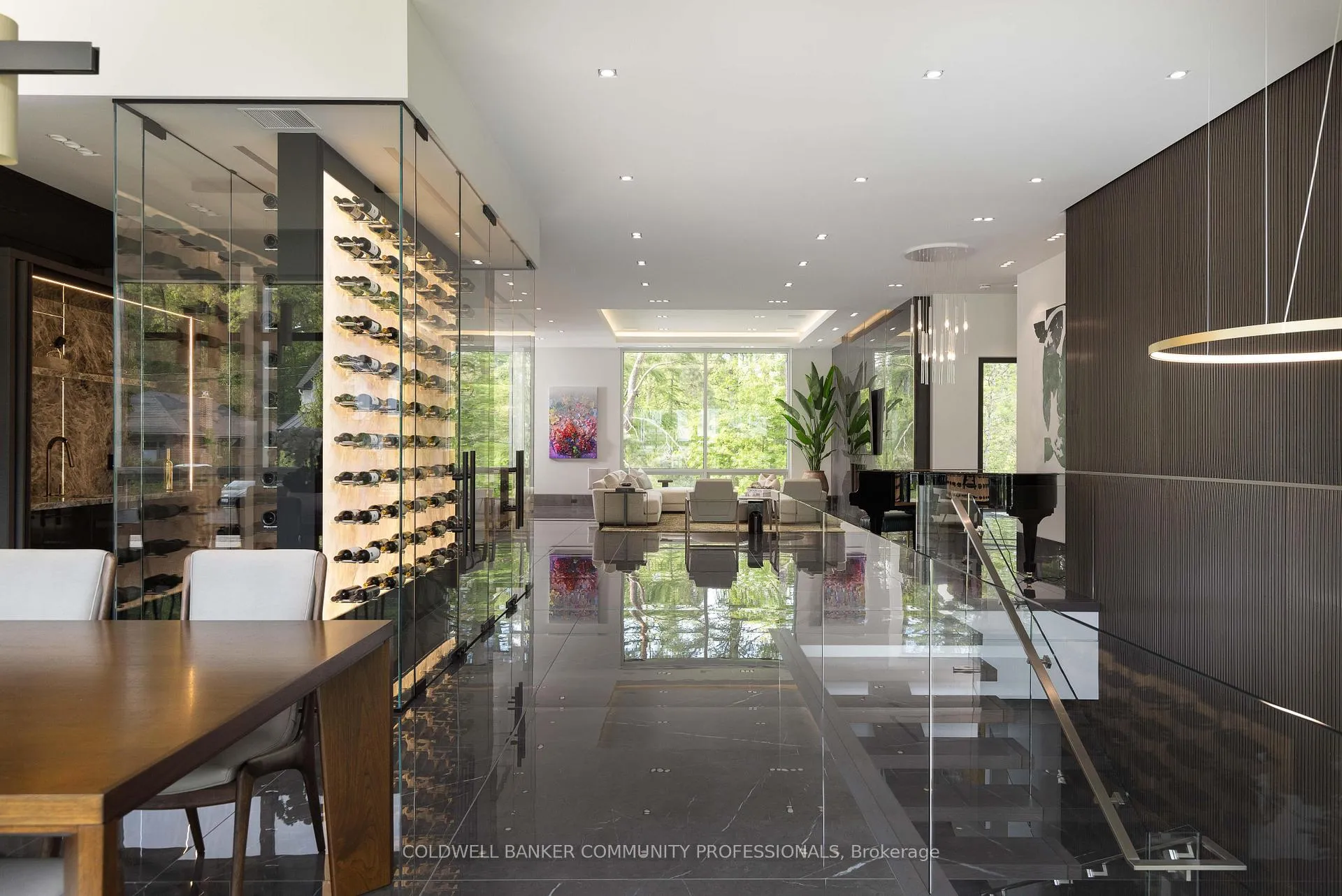 Photo 12 of 865 Glenwood Avenue, Burlington, LaSalle — HOMEH
