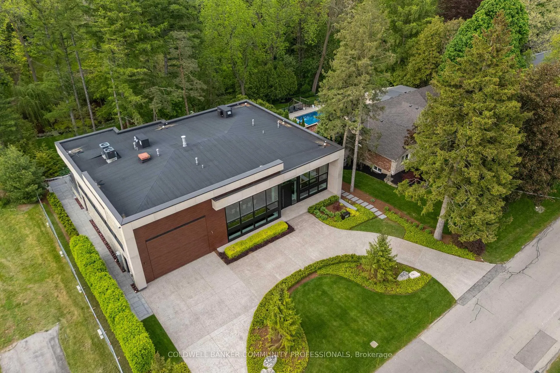 Photo 50 of 865 Glenwood Avenue, Burlington, LaSalle — HOMEH