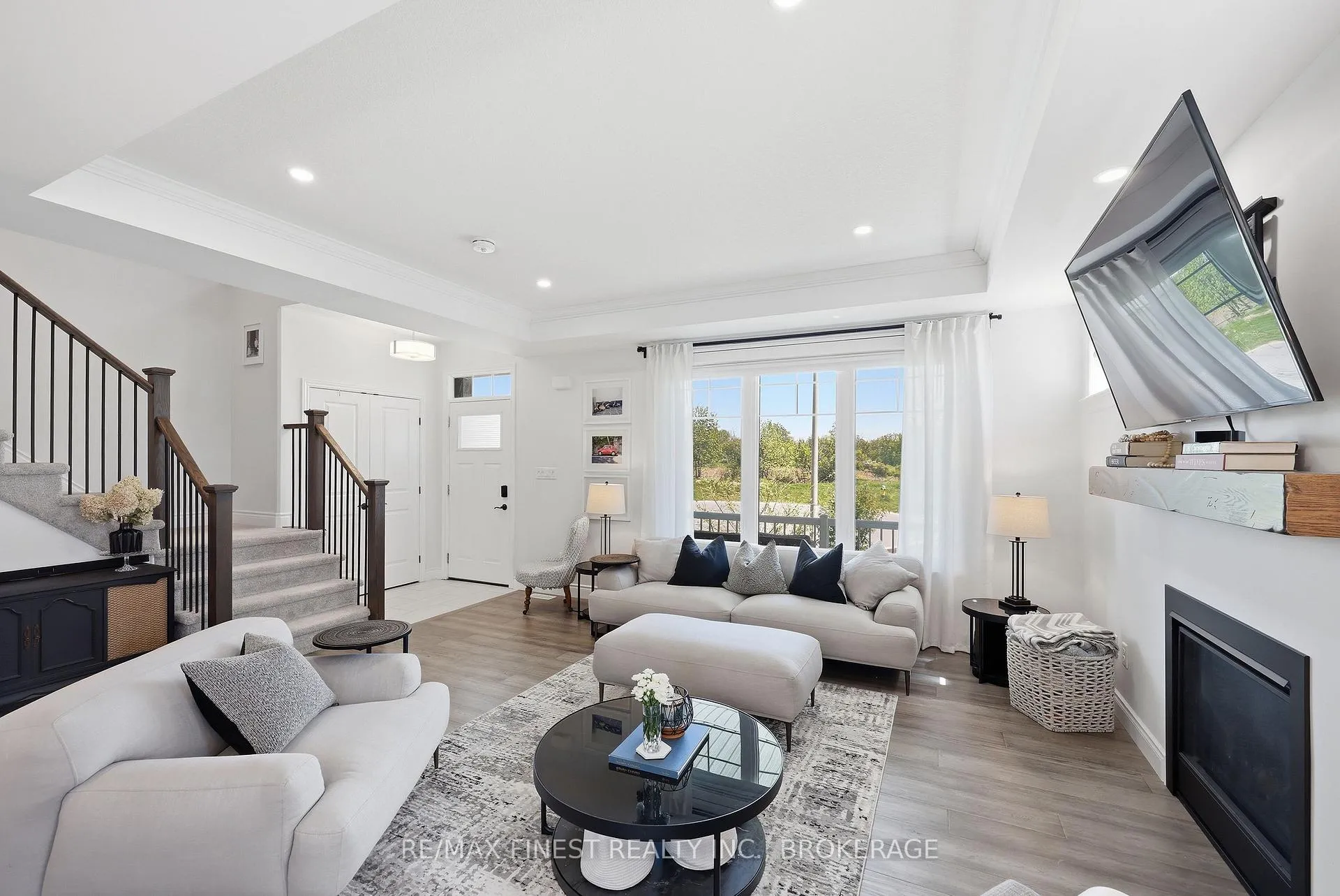 Photo 7 of 253 Mill Pond Place, Kingston, West of Sir John A. Blvd — HOMEH