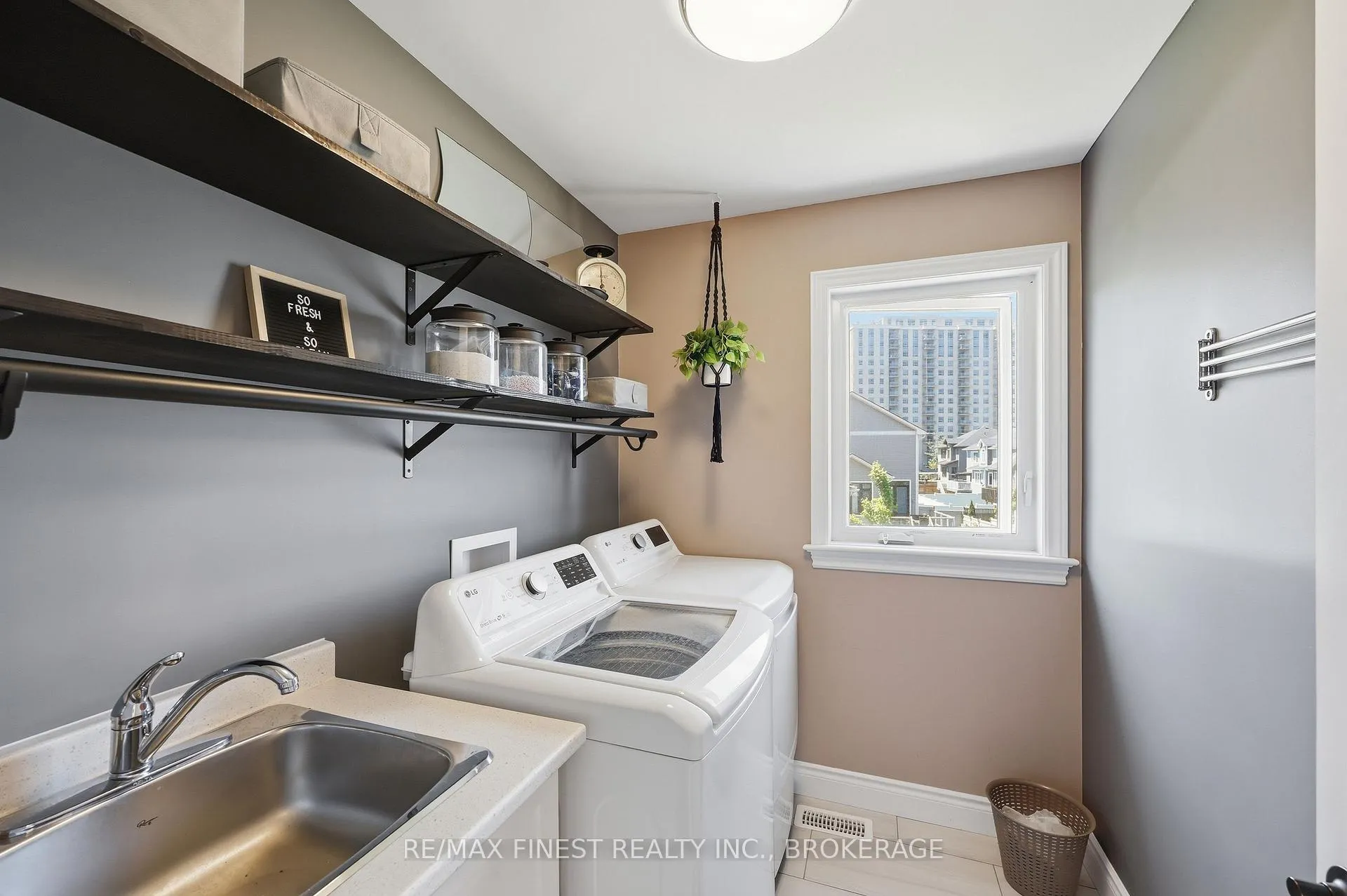 Photo 27 of 253 Mill Pond Place, Kingston, West of Sir John A. Blvd — HOMEH