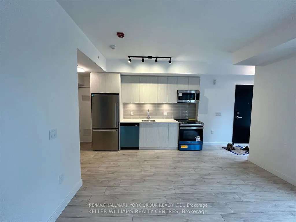 Photo 2 of Unit 2, 174 Clonmore Drive, Scarborough, Birchcliffe-Cliffside — HOMEH