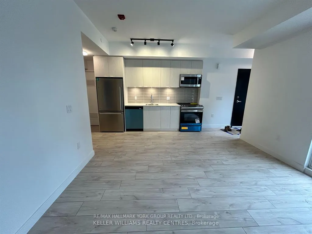 Photo 3 of Unit 2, 174 Clonmore Drive, Scarborough, Birchcliffe-Cliffside — HOMEH