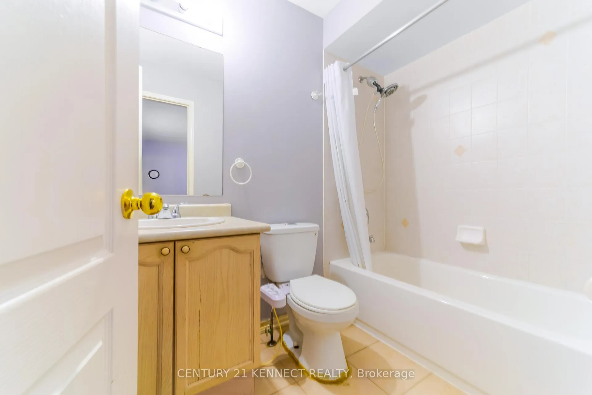 Photo 33 of 1566 Aldergrove Drive, Oshawa, Taunton — HOMEH