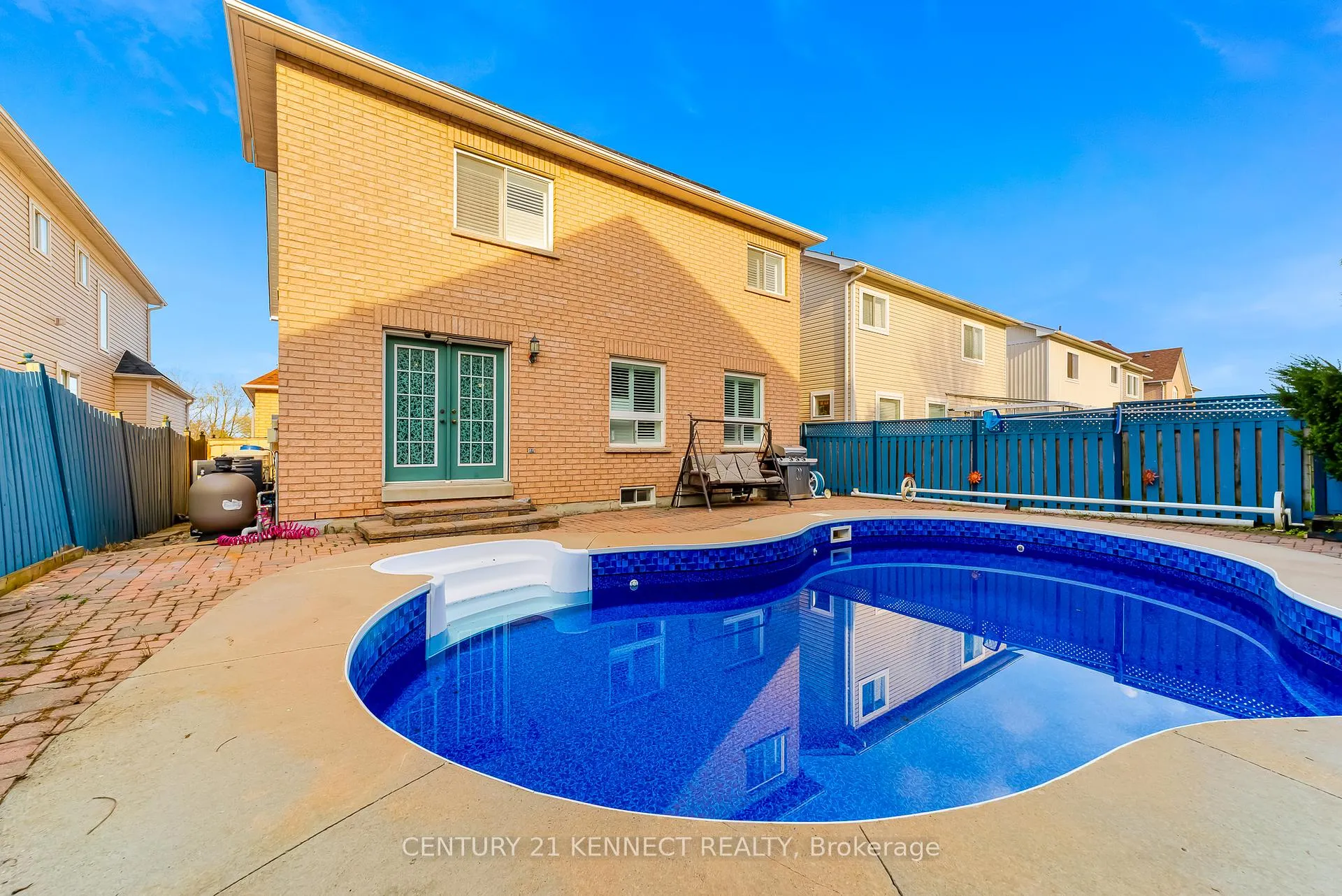 Photo 46 of 1566 Aldergrove Drive, Oshawa, Taunton — HOMEH