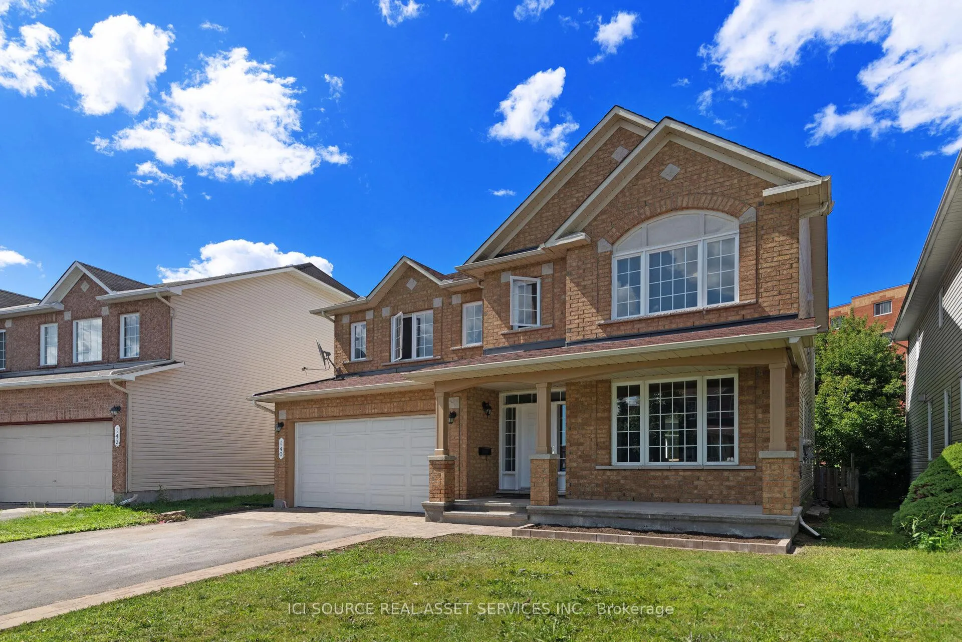 Photo 2 of 140 Annapolis Circle, Ottawa, Hunt Club — HOMEH
