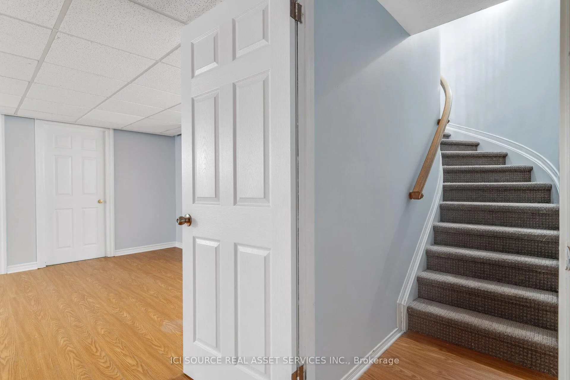 Photo 19 of 140 Annapolis Circle, Ottawa, Hunt Club — HOMEH