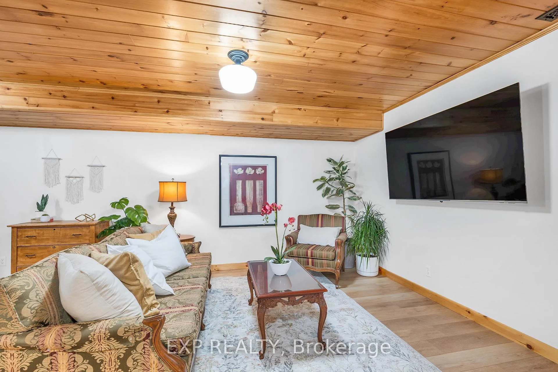 Photo 22 of 29 McClellan Road, Caledon, Alton — HOMEH