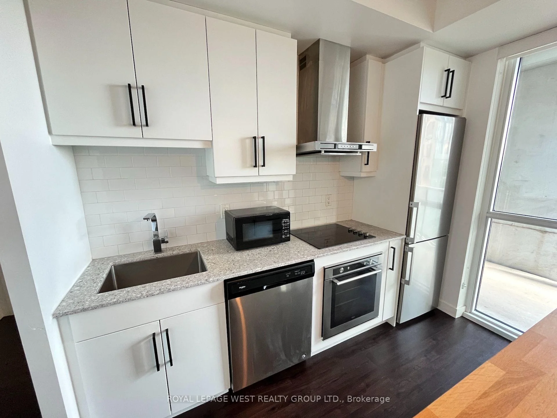 Photo 37 of Unit 1002, 2087 Fairview Street, Burlington, Freeman — HOMEH