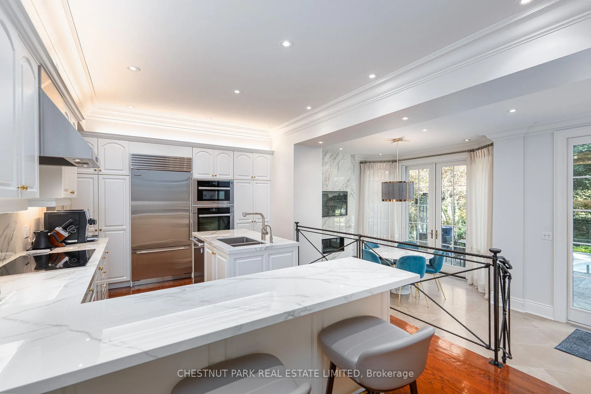 Photo 10 of 82 Chestnut Park Road, Toronto, Rosedale-Moore Park — HOMEH
