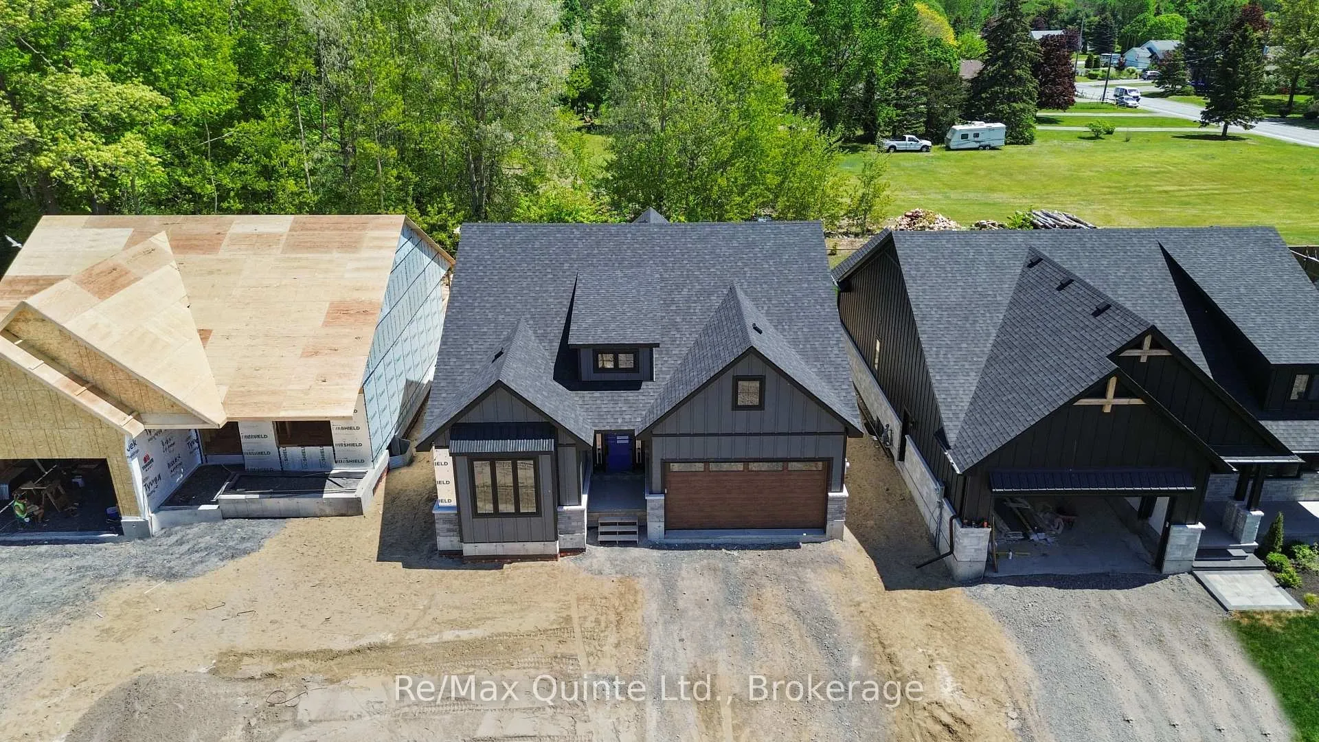 Photo 5 of 12 Deerview Drive, Quinte West, Murray Ward — HOMEH