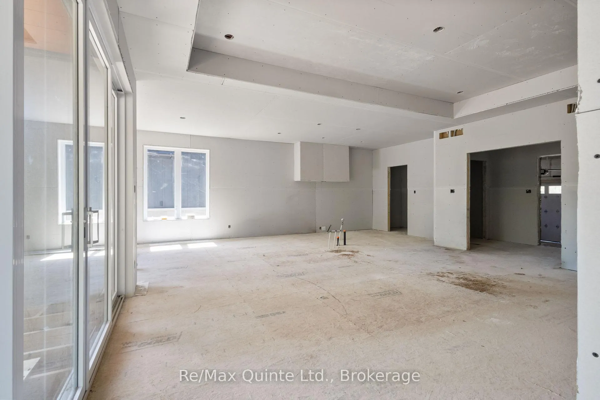 Photo 17 of 12 Deerview Drive, Quinte West, Murray Ward — HOMEH