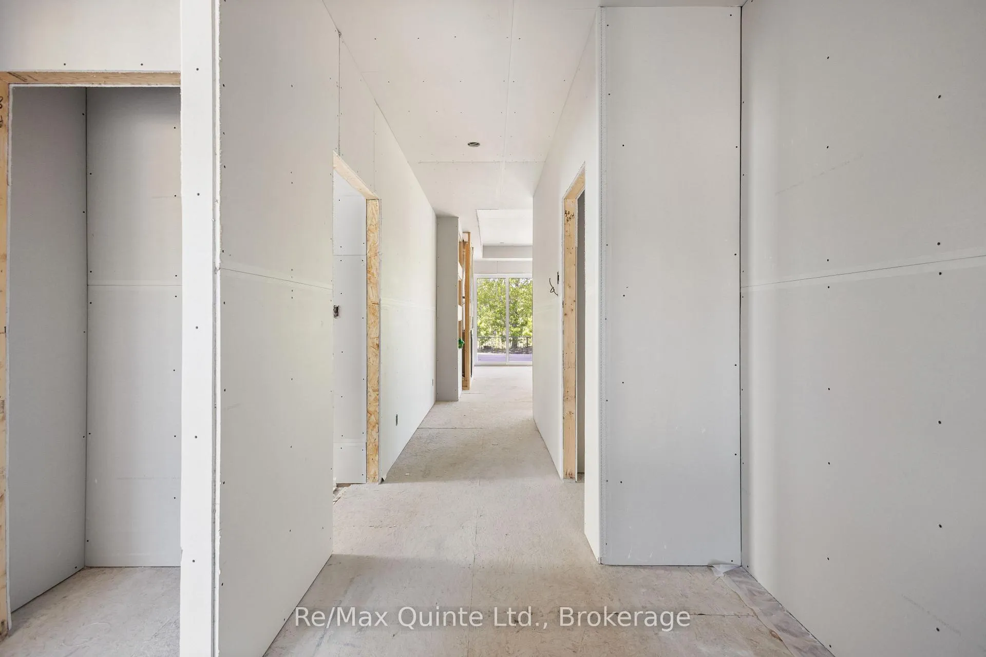 Photo 23 of 12 Deerview Drive, Quinte West, Murray Ward — HOMEH