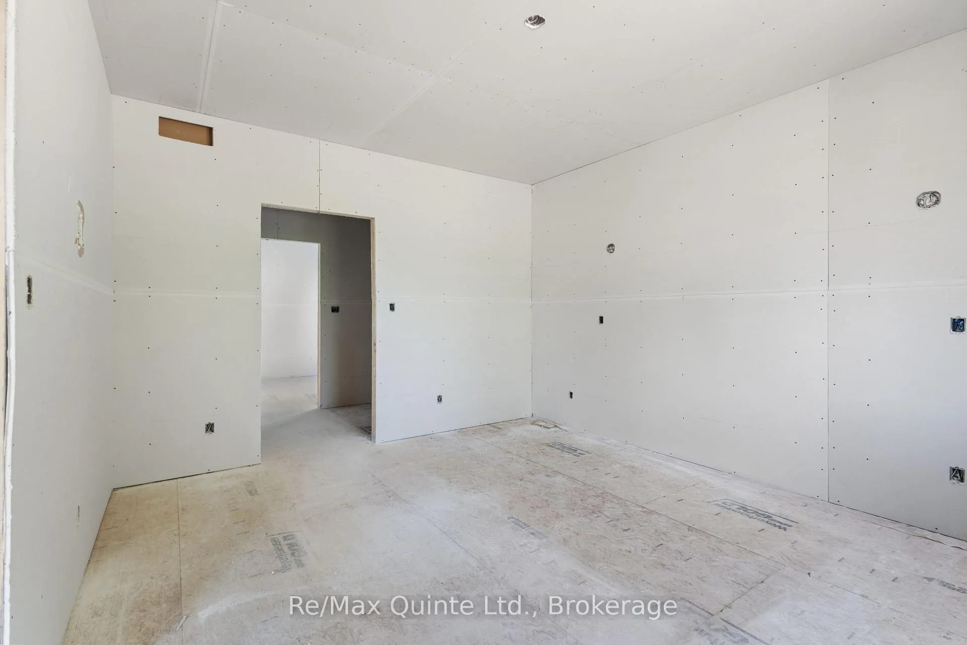 Photo 25 of 12 Deerview Drive, Quinte West, Murray Ward — HOMEH