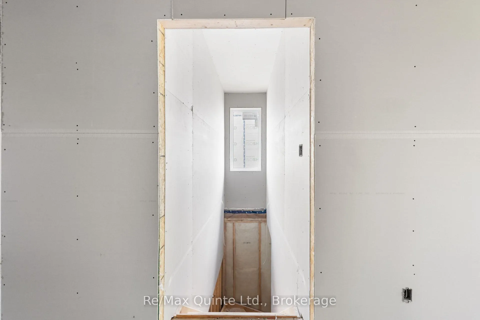 Photo 28 of 12 Deerview Drive, Quinte West, Murray Ward — HOMEH