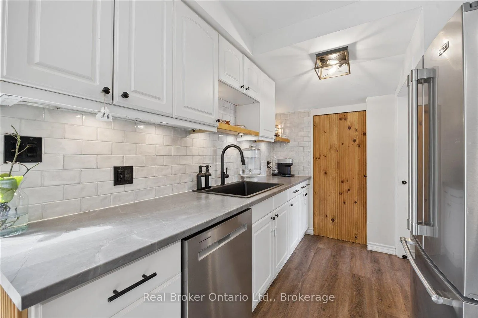 Photo 20 of 212 Mill Street N, Clarington, Newcastle — HOMEH