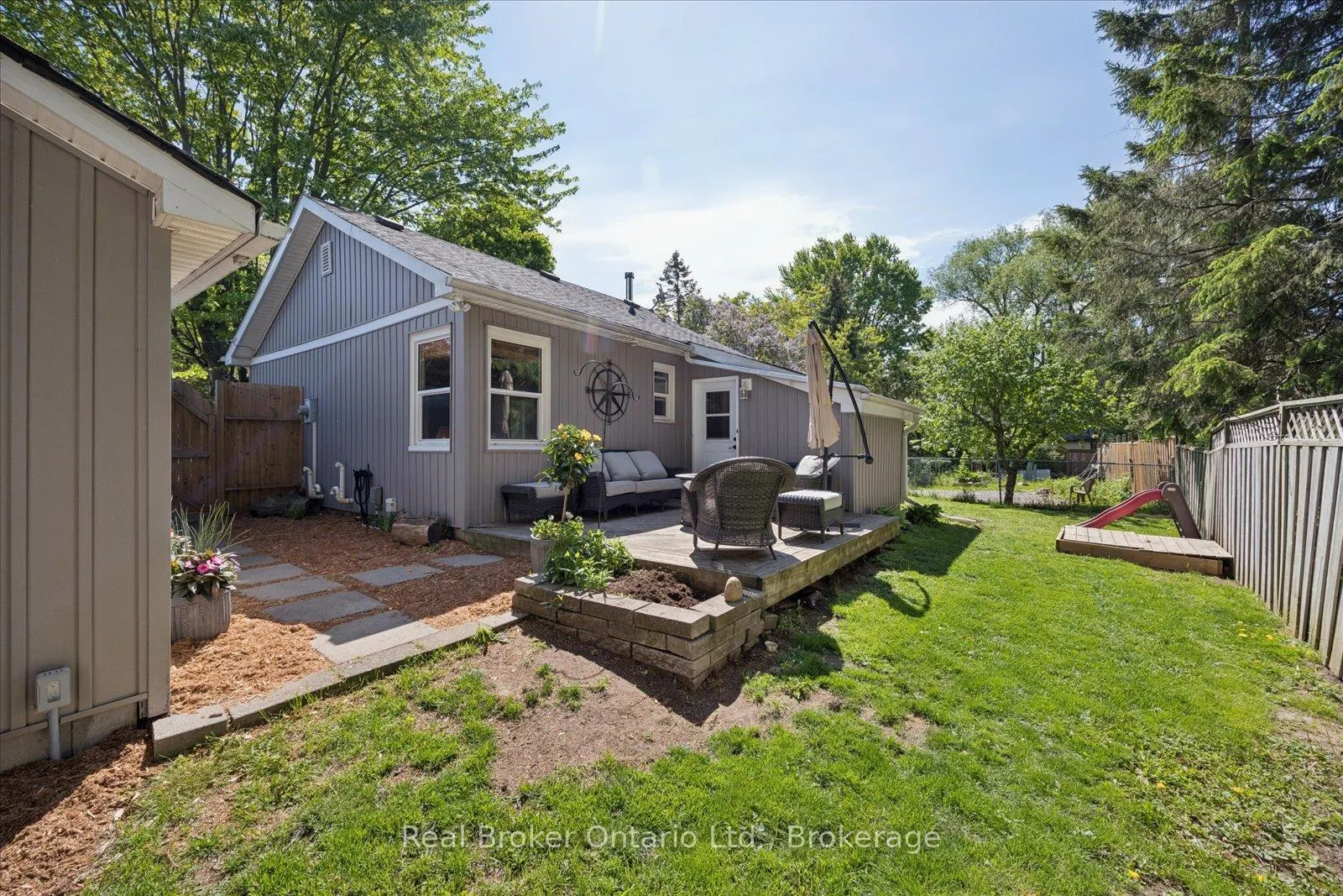 Photo 37 of 212 Mill Street N, Clarington, Newcastle — HOMEH