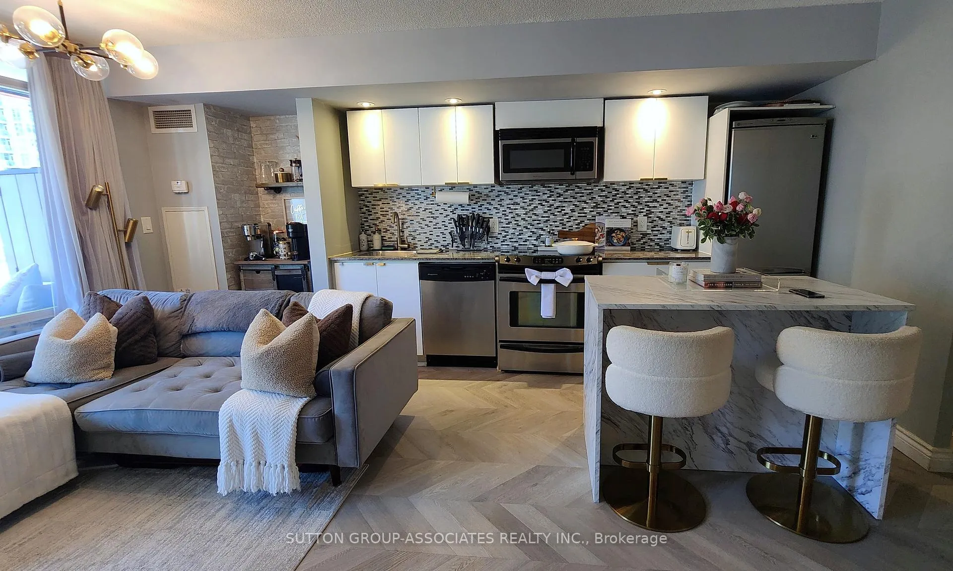 Photo 6 of Unit 1012, 4K Spadina Avenue, Toronto, Waterfront Communities — HOMEH
