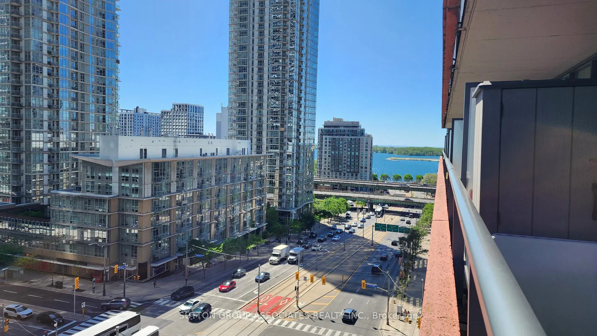 Photo 15 of Unit 1012, 4K Spadina Avenue, Toronto, Waterfront Communities — HOMEH