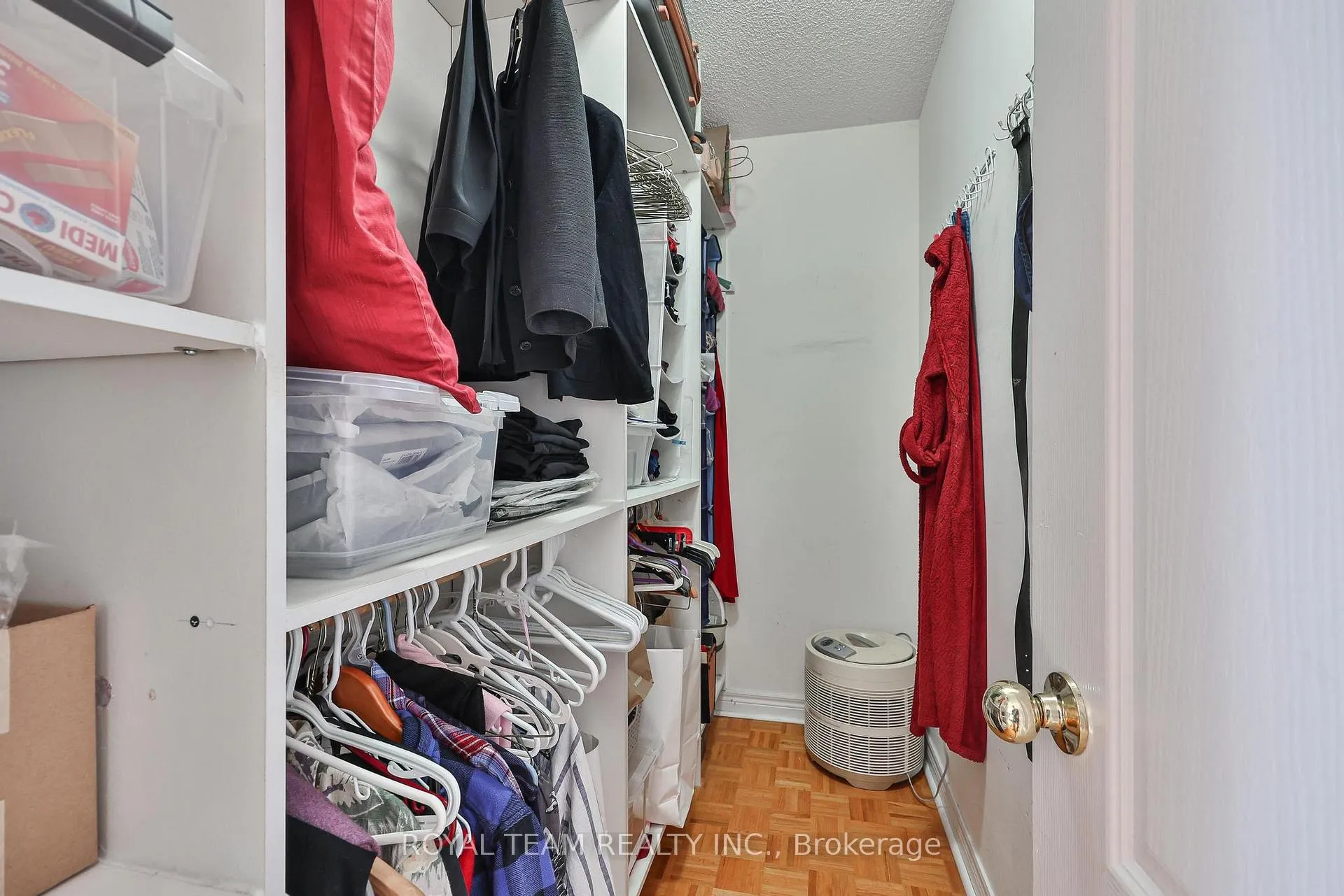 Photo 18 of 2 Sandway Crescent, Vaughan, Maple — HOMEH