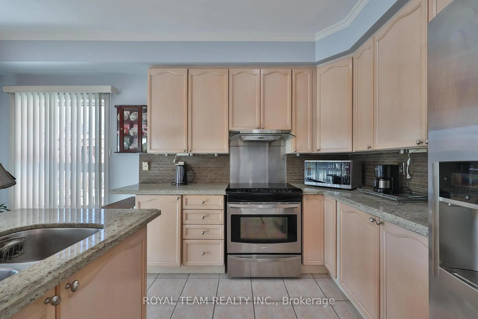 Photo 29 of 2 Sandway Crescent, Vaughan, Maple — HOMEH