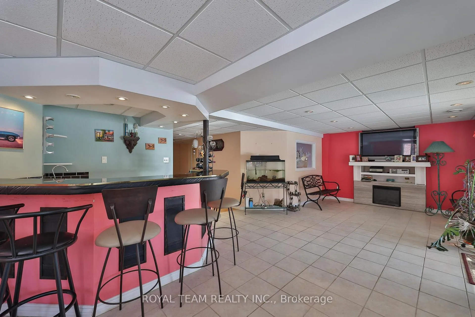 Photo 32 of 2 Sandway Crescent, Vaughan, Maple — HOMEH