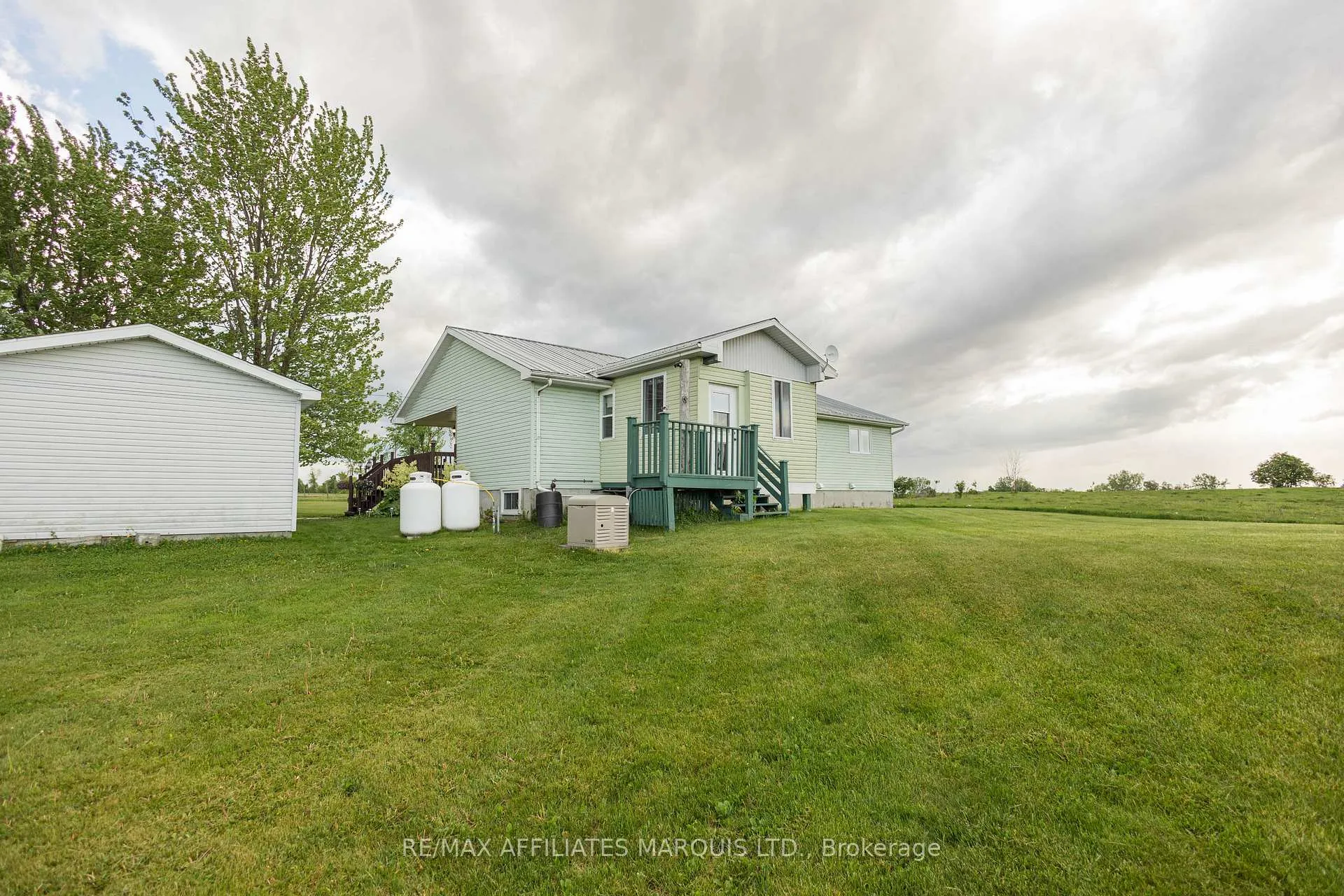 Photo 8 of 16825 County Rd 15, North Stormont, North Stormont (Roxborough) Twp — HOMEH
