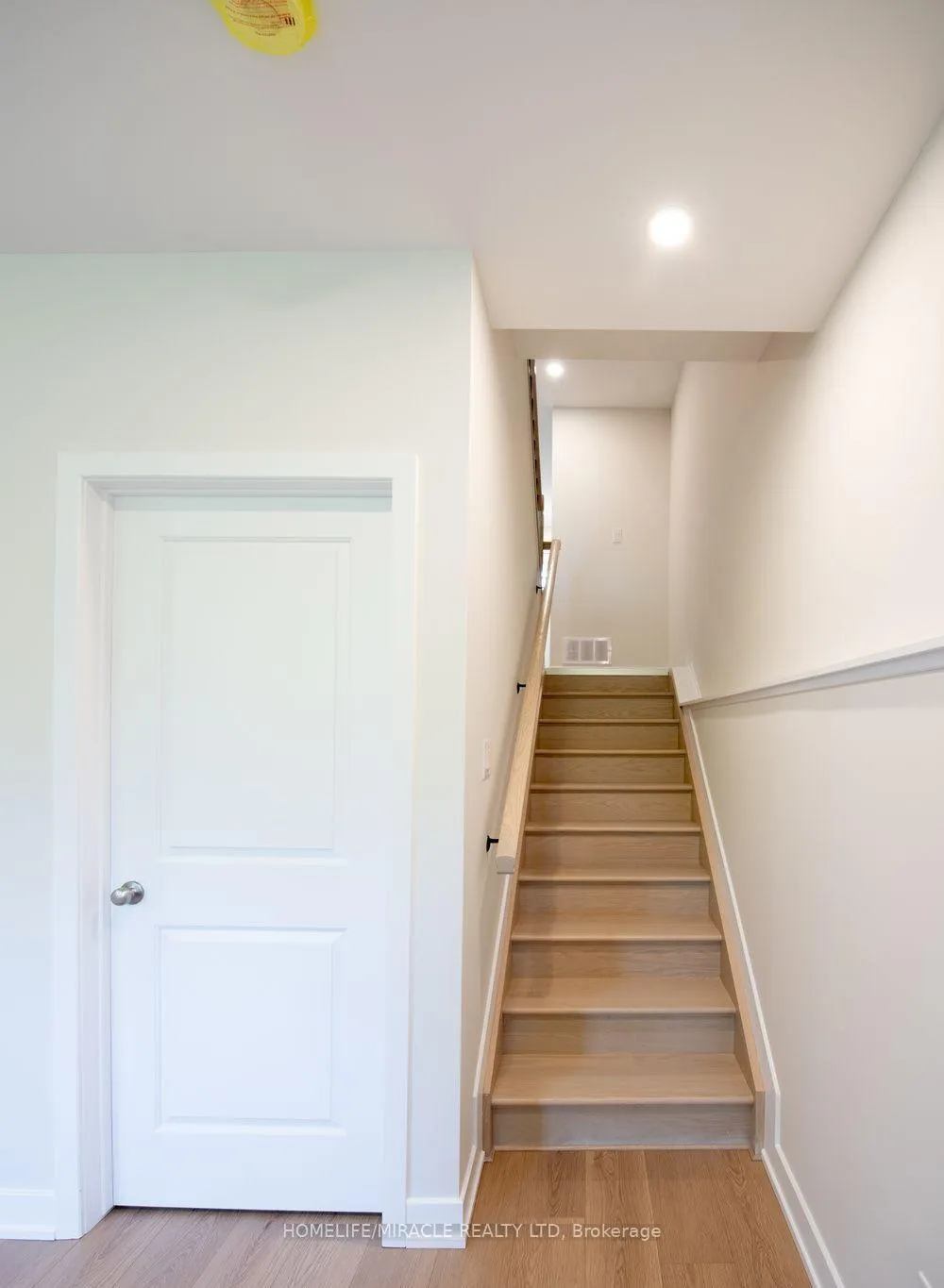 Photo 13 of 95 Staple Boulevard W, Smiths Falls — HOMEH