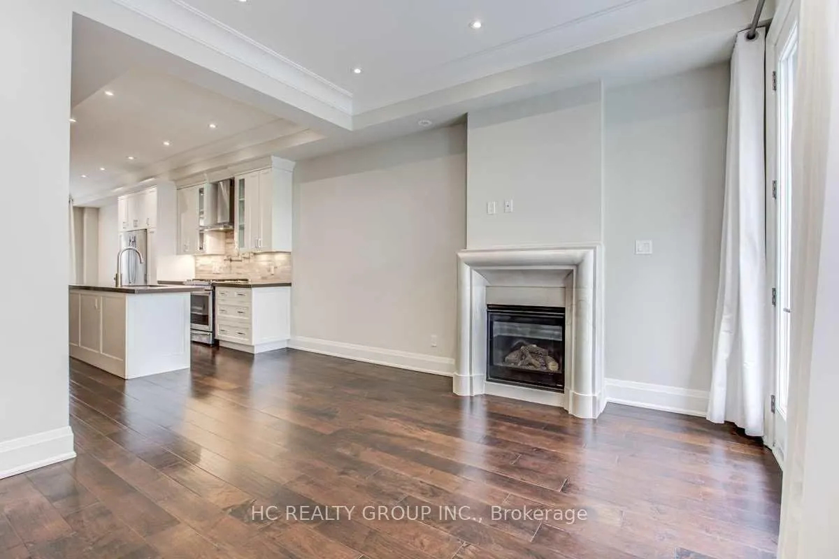 Photo 5 of 51A Burnaby Boulevard, Toronto, Yonge-Eglinton — HOMEH