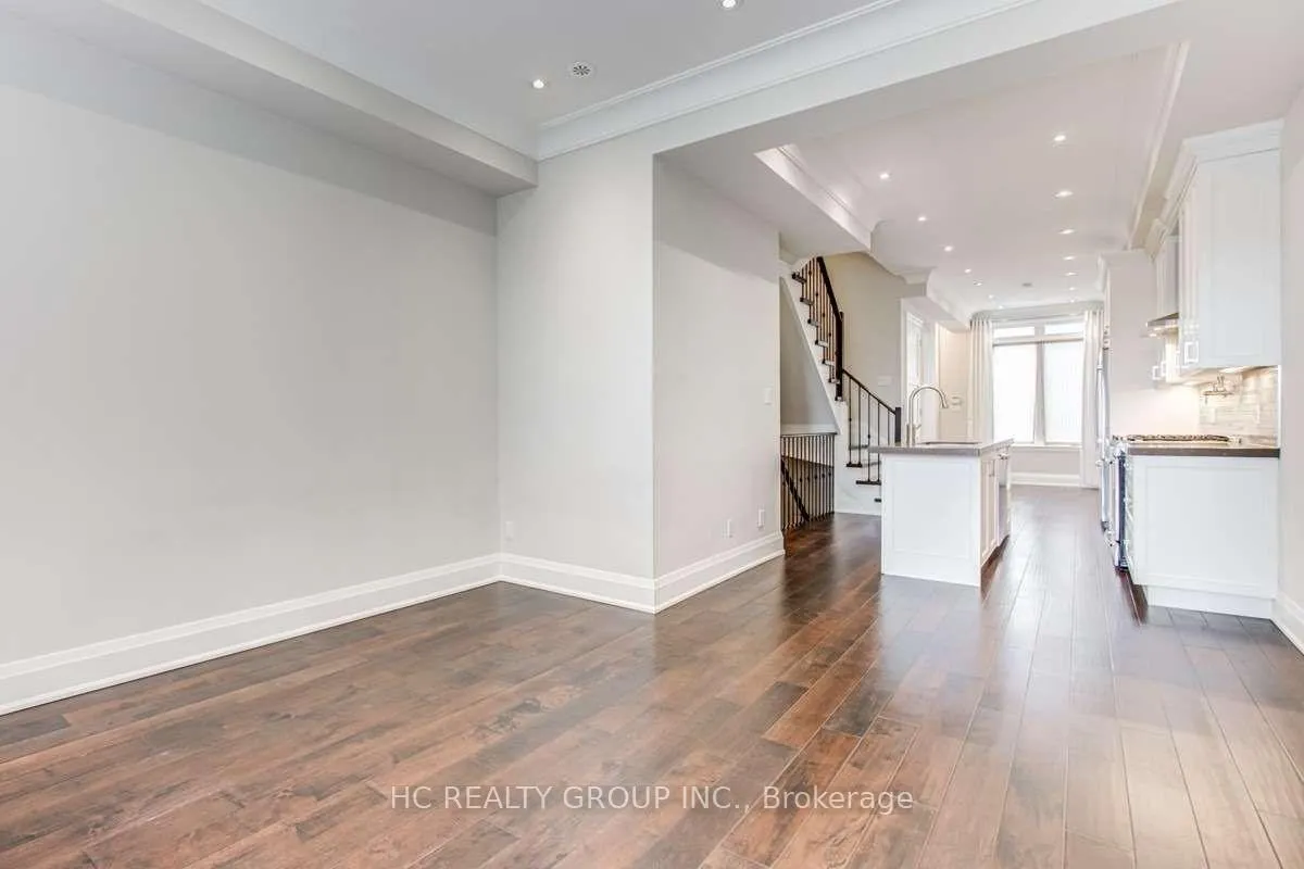 Photo 6 of 51A Burnaby Boulevard, Toronto, Yonge-Eglinton — HOMEH