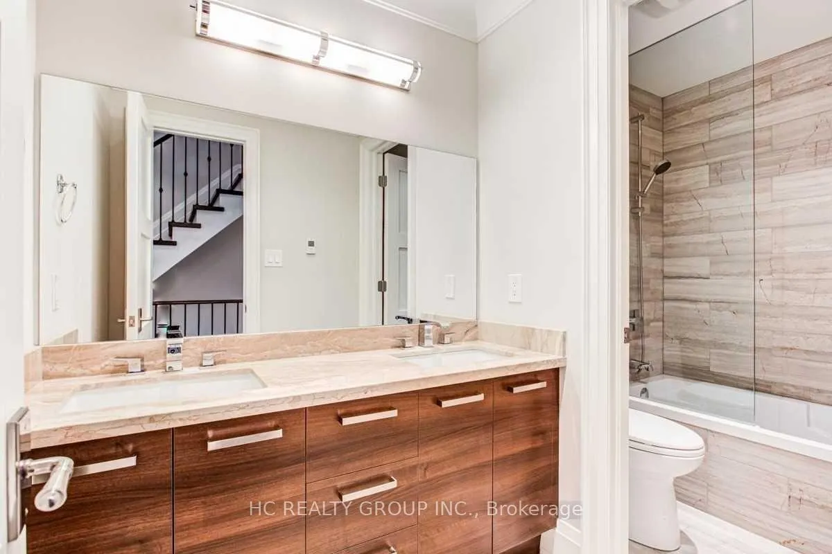 Photo 11 of 51A Burnaby Boulevard, Toronto, Yonge-Eglinton — HOMEH