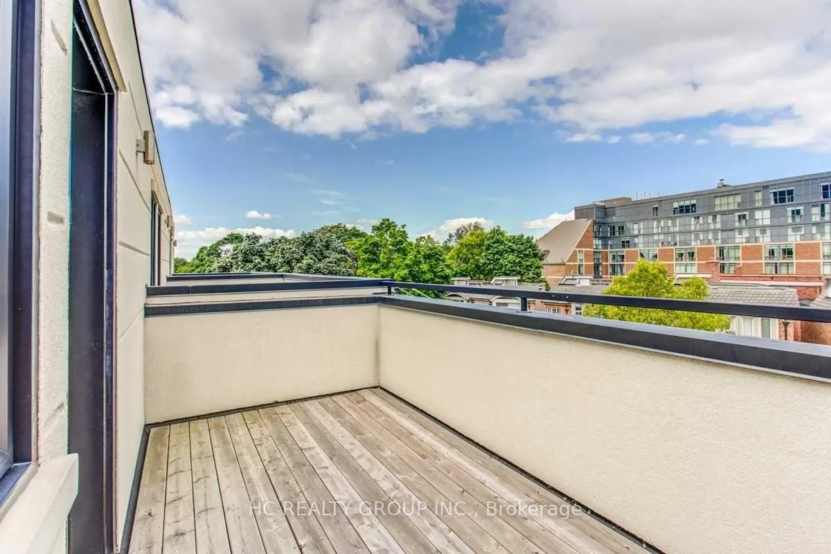 Photo 21 of 51A Burnaby Boulevard, Toronto, Yonge-Eglinton — HOMEH