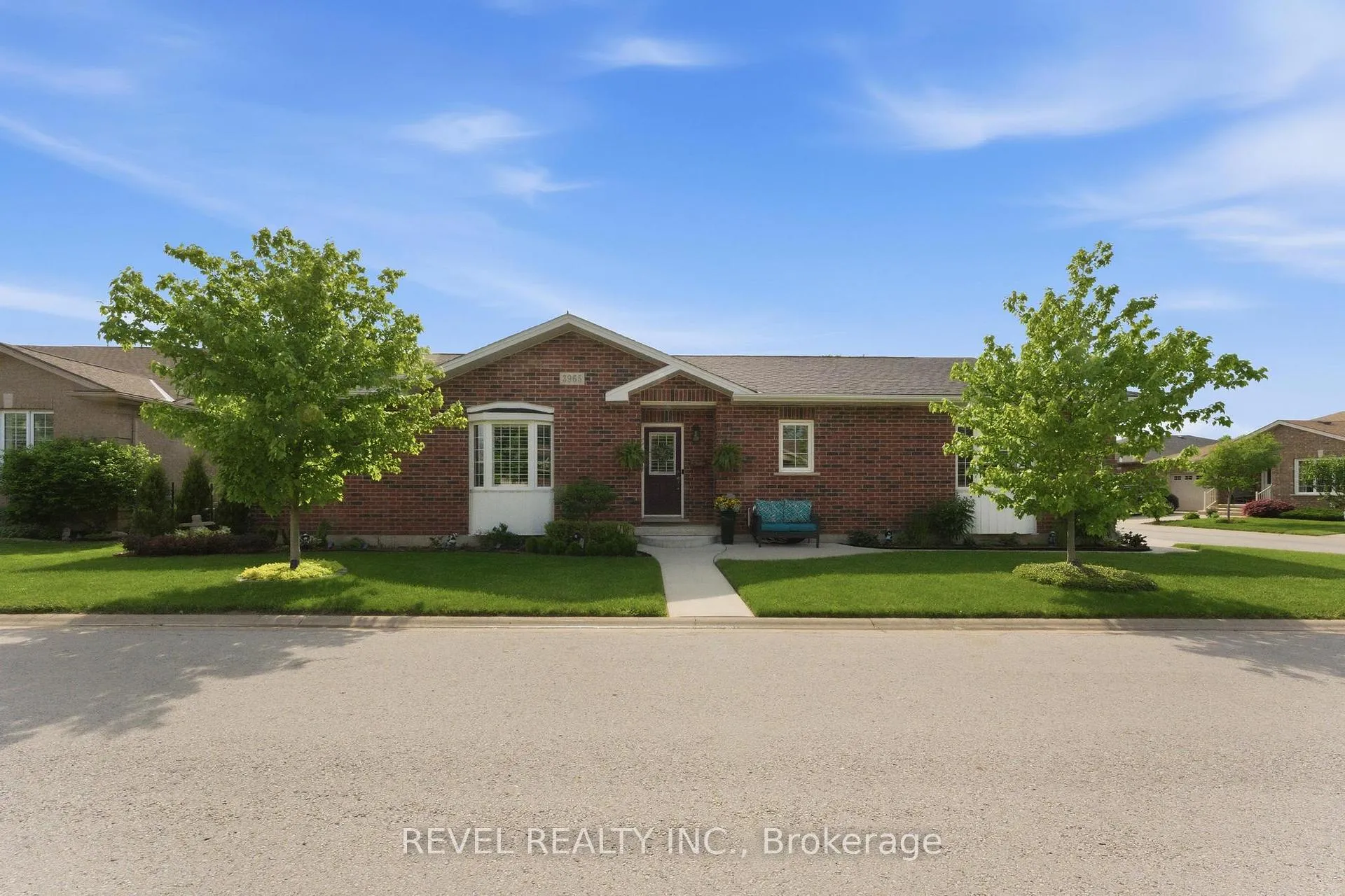 Front of 3965 Durban Lane