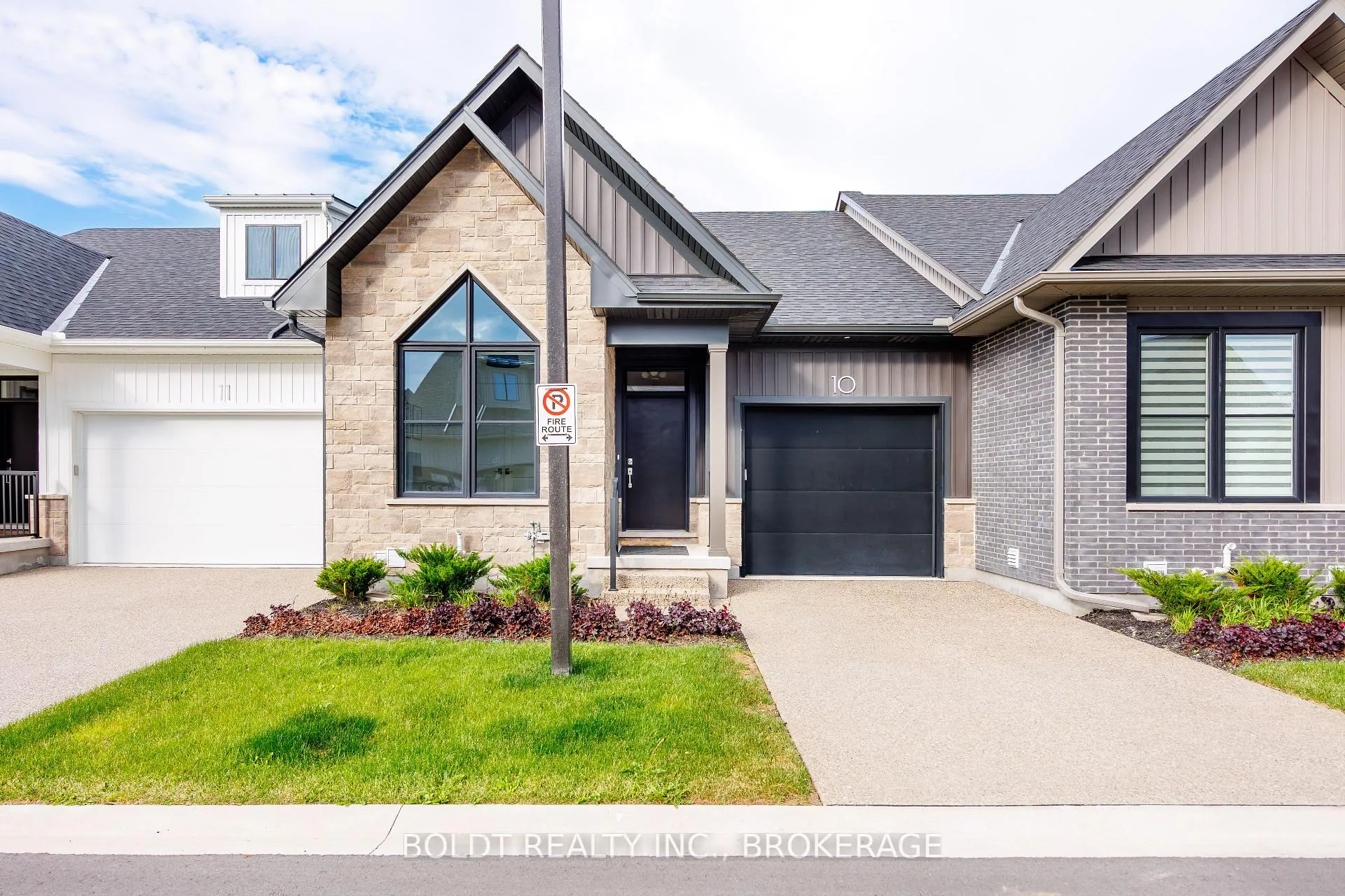 Photo 1 of Unit 10, 205 St Davids Road, Thorold, Confederation Heights — HOMEH