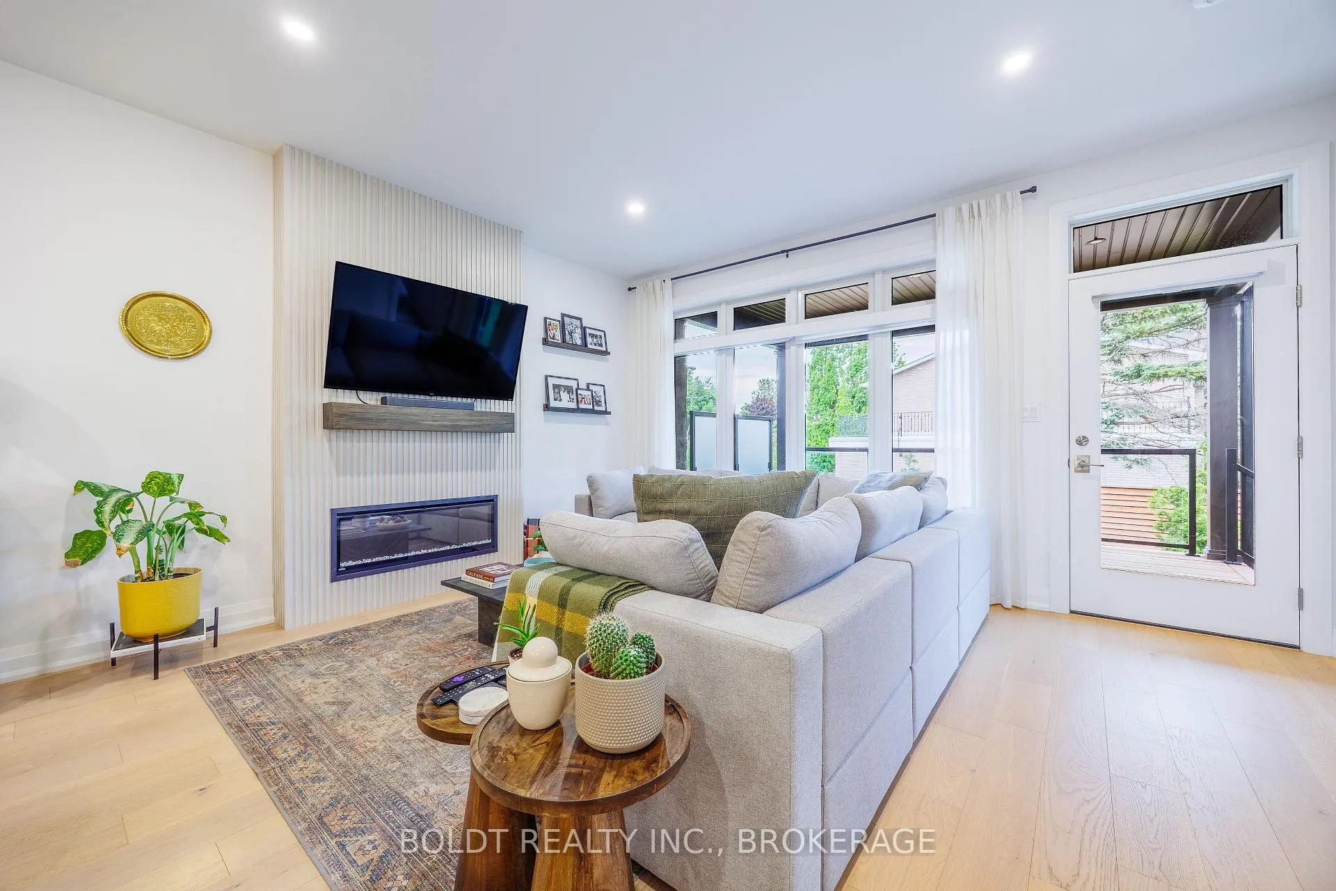 Photo 8 of Unit 10, 205 St Davids Road, Thorold, Confederation Heights — HOMEH