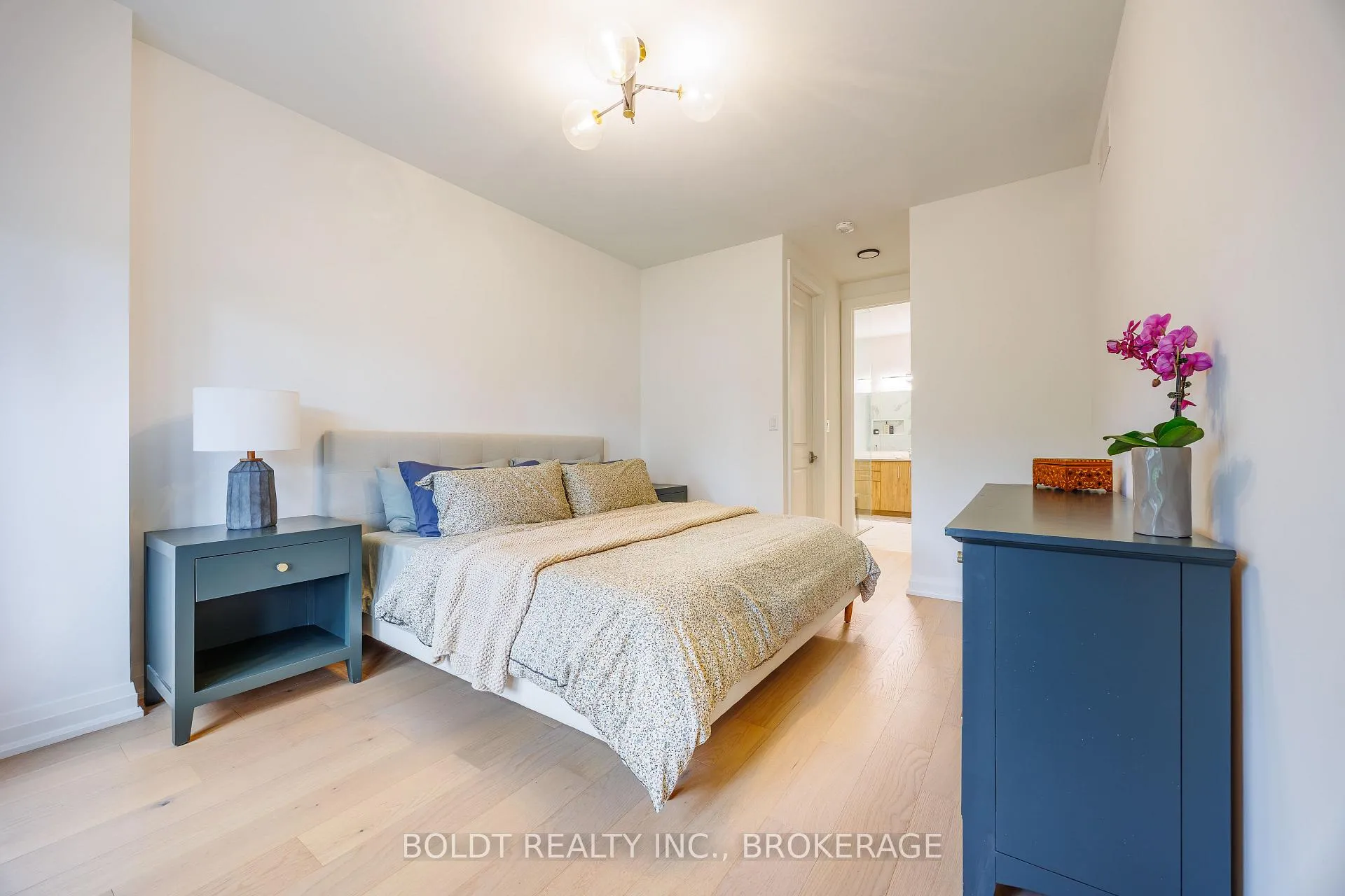 Photo 9 of Unit 10, 205 St Davids Road, Thorold, Confederation Heights — HOMEH