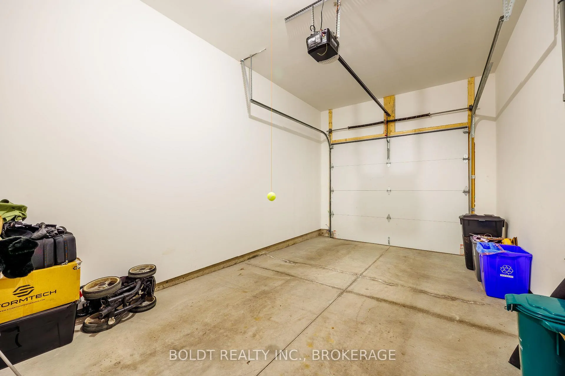 Photo 21 of Unit 10, 205 St Davids Road, Thorold, Confederation Heights — HOMEH